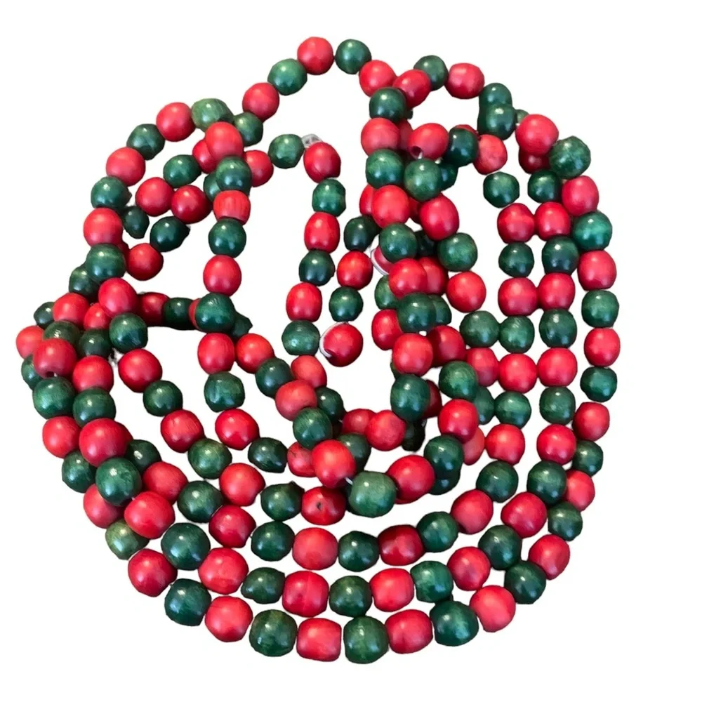 Red and Green Wooden Beaded Christmas Garland